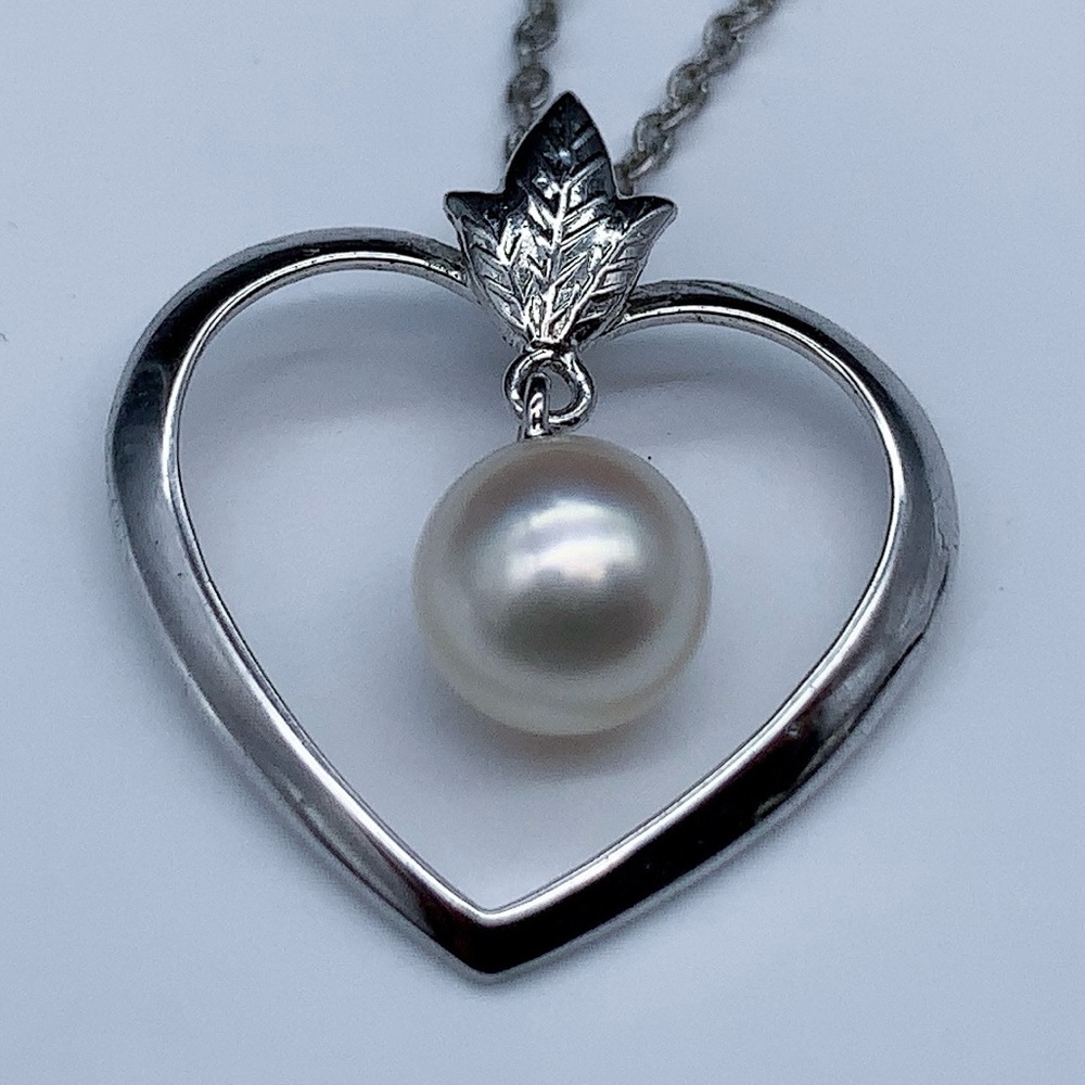 Mikimoto Cultured Pearl Silver Heart Pendant Necklace
